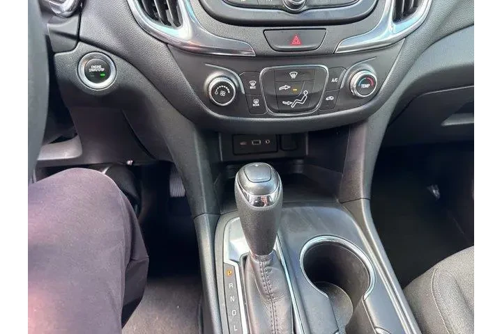 $15991 : Chevrolet Equinox 2021 LT 4d image 5