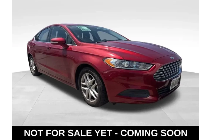 $12469 : Ford Fusion 2016 SE 4dr Seda image 1