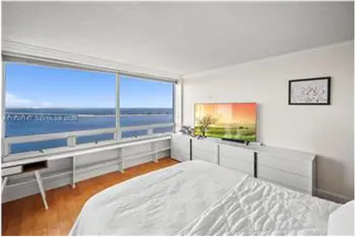 $4900 : Rental property with 2 bedro image 9