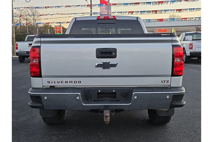 $22500 : 2017 Silverado 1500 LT Double image 5