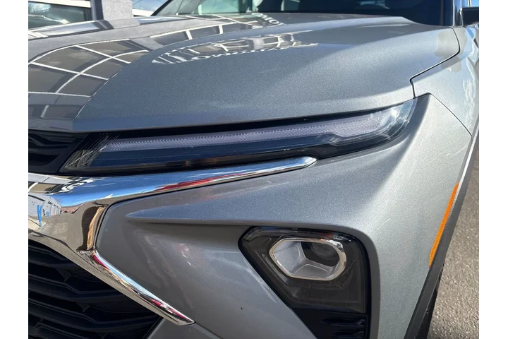 $23995 : 2025 Trailblazer AWD LT image 6