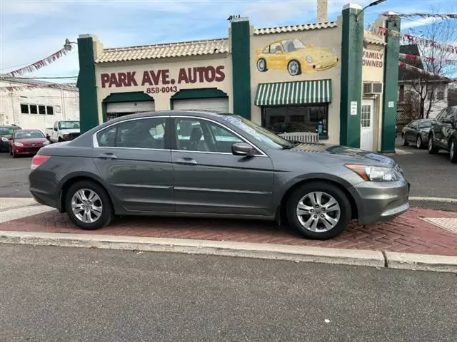 $6495 : 2012 Accord SE image 3