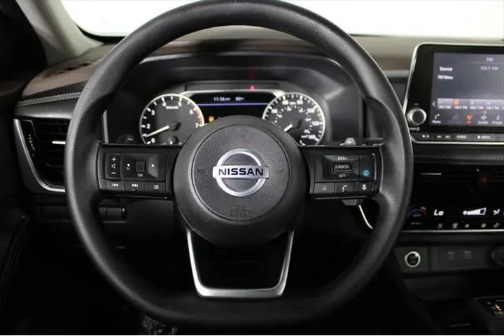 $18888 : Nissan Rogue 2021 SV 4dr Cro image 9