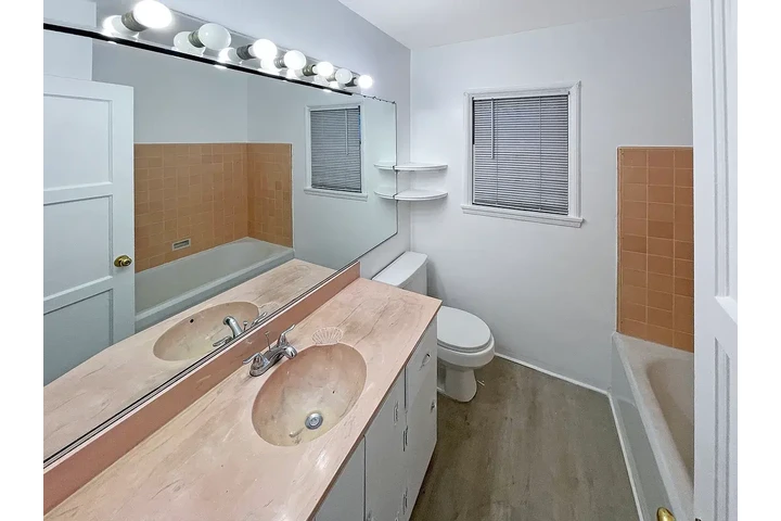 $1900 : House for rent—-Burbank, CA image 6