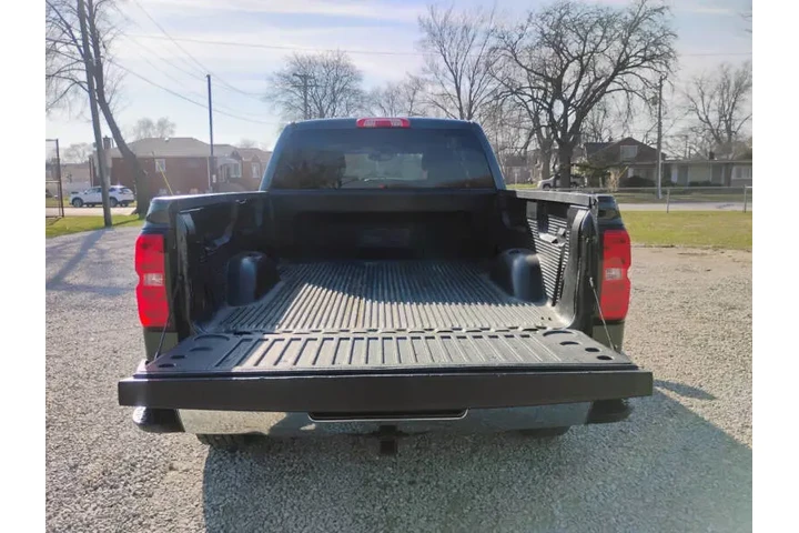 $20997 : 2019 Silverado 1500 LD LT image 8