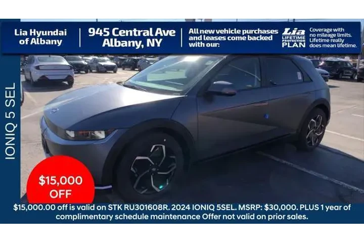 $15000 : Hyundai IONIQ 5 2024 AWD SEL image 4