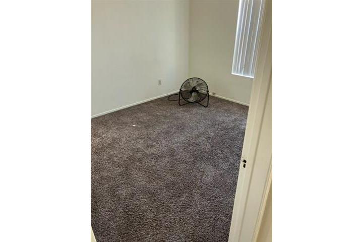 2 BEDROOM, 1 BATH HOUSE image 6