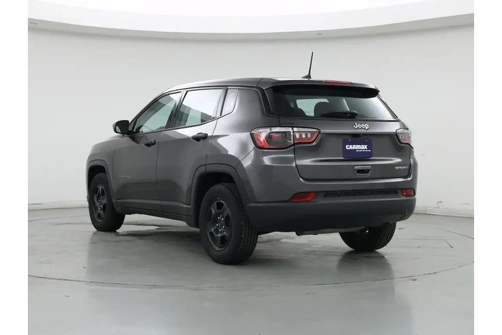 $17998 : Jeep Compass 2021 Sport 4dr image 2