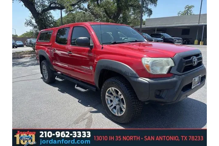 $19763 : Toyota Tacoma 2015 4x4 V6 4d image 1