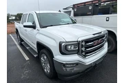 $34992 : GMC Sierra 1500 2018 4x4 SLT thumbnail
