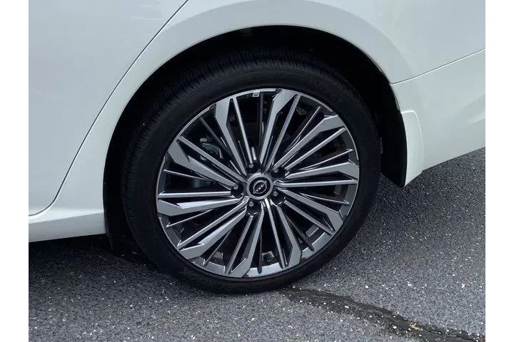 $23995 : Nissan Altima 2023 AWD 2.5 S image 9