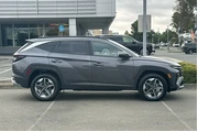 $33990 : Hyundai TUCSON Hybrid 2025 A thumbnail