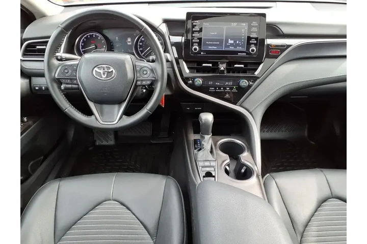 $25789 : Toyota Camry 2023 AWD SE 4dr image 10