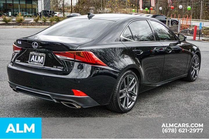 $32920 : Lexus IS 350 2020 4dr Sedan image 5