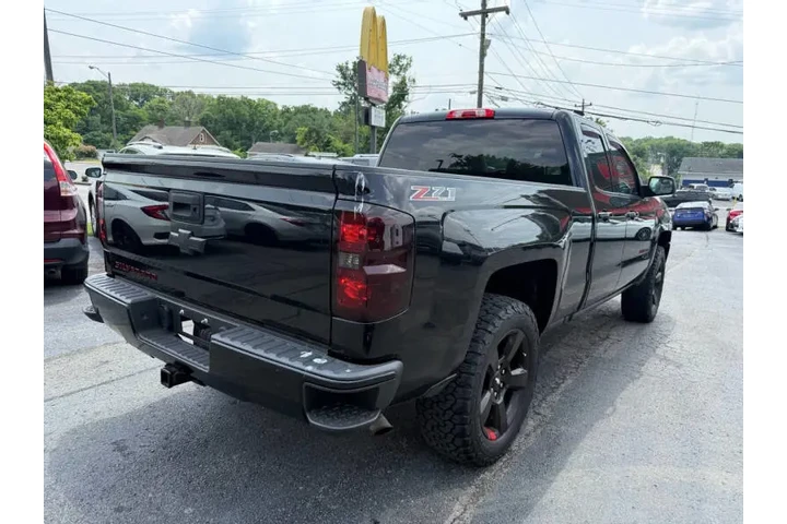 $19495 : 2017 Silverado 1500 LT Z71 image 7
