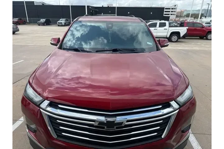 $27039 : Chevrolet Traverse 2023 LT L image 2