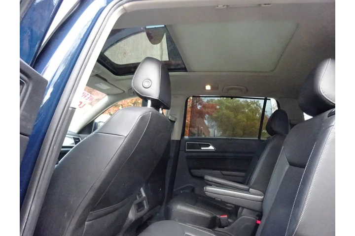 $13900 : 2019 Atlas 3.6L V6 SE w/Techn image 9