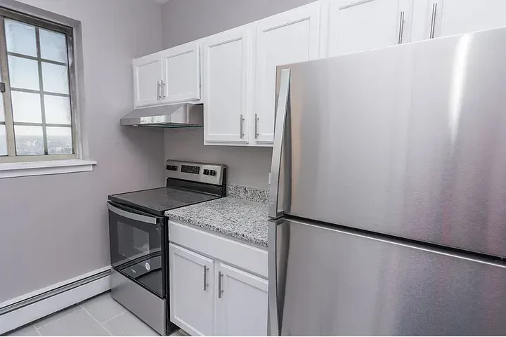 $1600 : House for rent in FLORIDA MIAM image 2