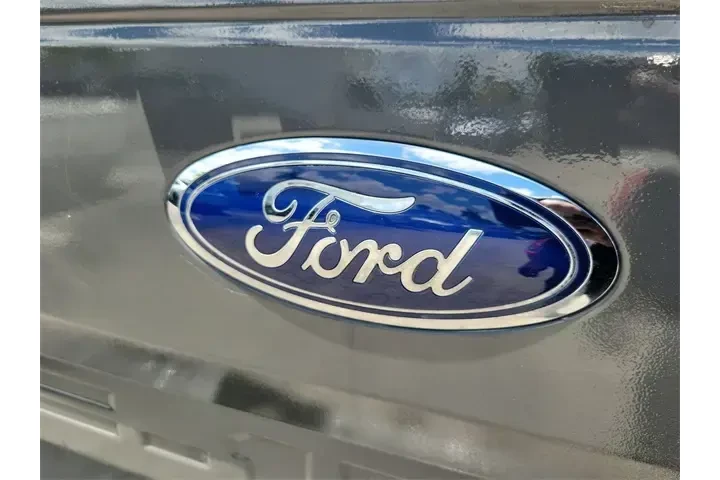 $19291 : Ford F-150 2018 4x2 XLT 4dr image 6