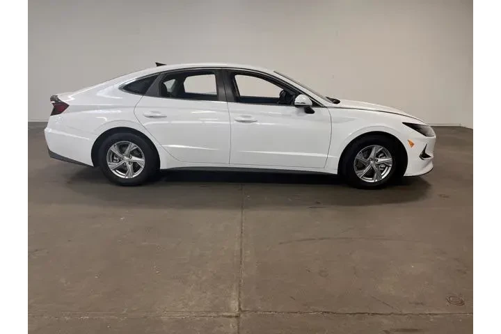 $17472 : Hyundai SONATA 2023 SE 4dr S image 2
