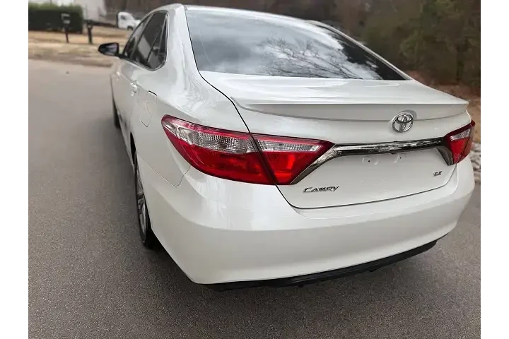 $5500 : 2015 Toyota Camry SE image 6