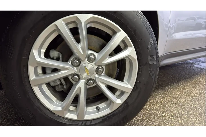 $12991 : Chevrolet Equinox 2017 LT 4d image 7