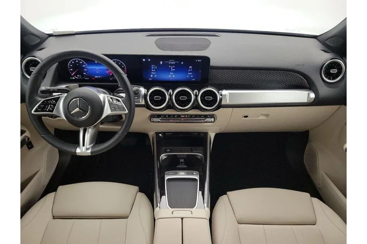 $38998 : Mercedes-Benz GLB 2025 AWD G image 9