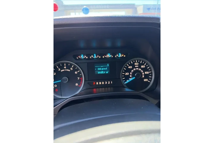 $22664 : Ford F-150 2017 4x2 XL 4dr S image 4