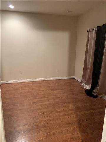 $1000 : Cuarto master room image 1