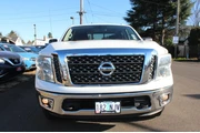 $20495 : 2017 Titan 4x4 Crew Cab SV thumbnail