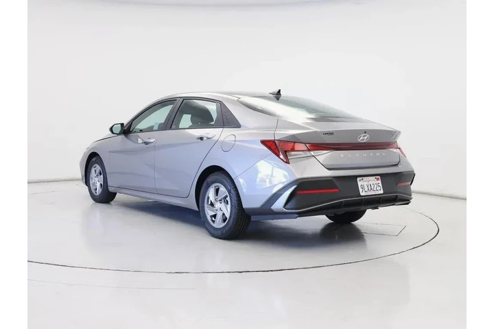 $21998 : Hyundai ELANTRA 2024 SE 4dr image 2