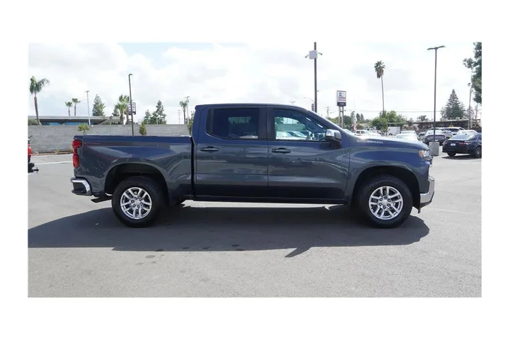 $23984 : 2019 Silverado 1500 LT image 4