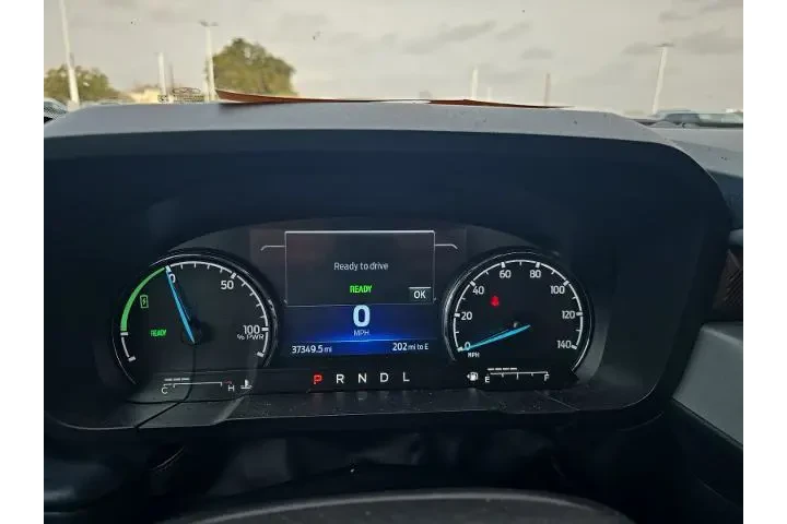 $29998 : Ford Maverick 2024 Lariat 4d image 4