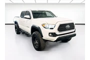 $25588 : Toyota Tacoma 2018 4x2 TRD O thumbnail