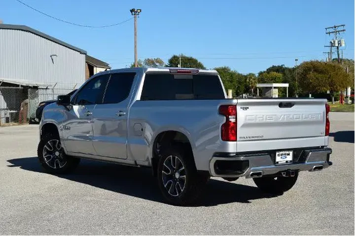 $37986 : Chevrolet Silverado 1500 202 image 4