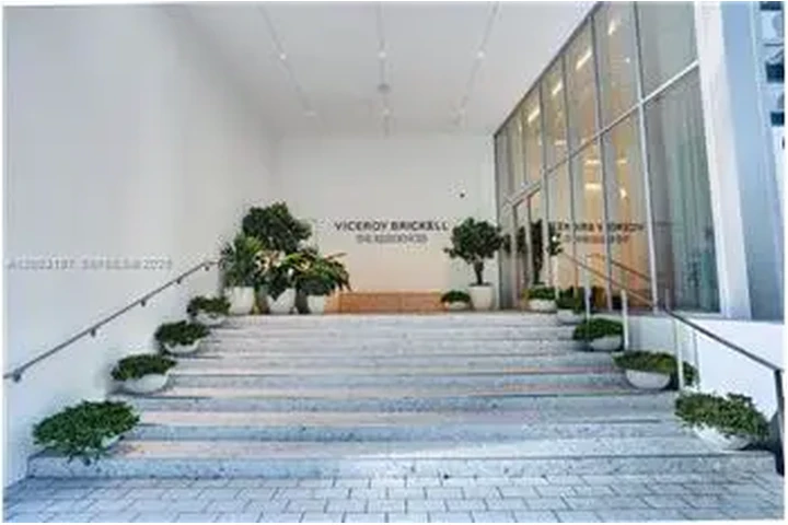 $5500 : Rental property with 1 bedro image 2