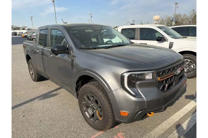 $37992 : Ford Maverick 2025 AWD Tremo image 2