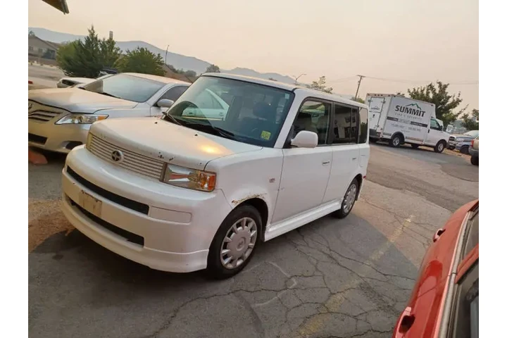$4772 : 2006 xB image 5