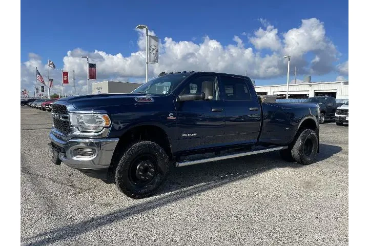 $38703 : Ram 3500 2020 4x4 Tradesman image 5