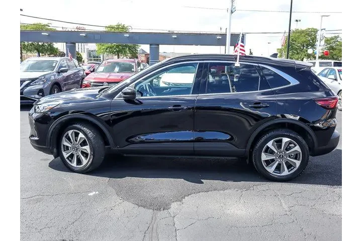 $31880 : Ford Escape 2024 AWD Platinu image 5