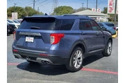 $26500 : Ford Explorer 2021 AWD Plati thumbnail