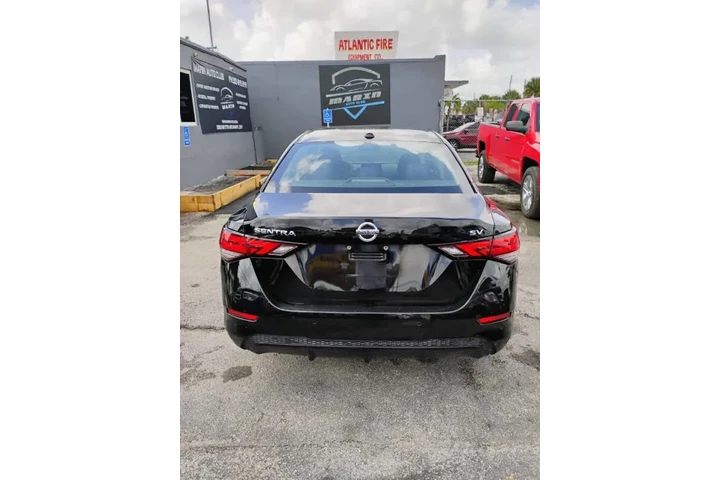 $8250 : 2020 Sentra SV image 10