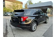 $33764 : Ford Explorer 2024 AWD XLT 4 thumbnail