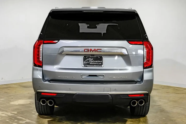 $73790 : 2024 Yukon XL Denali image 10