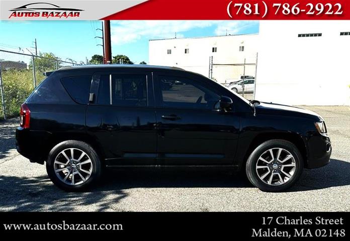 $12995 : Used  Jeep Compass 4WD 4dr Lim image 7