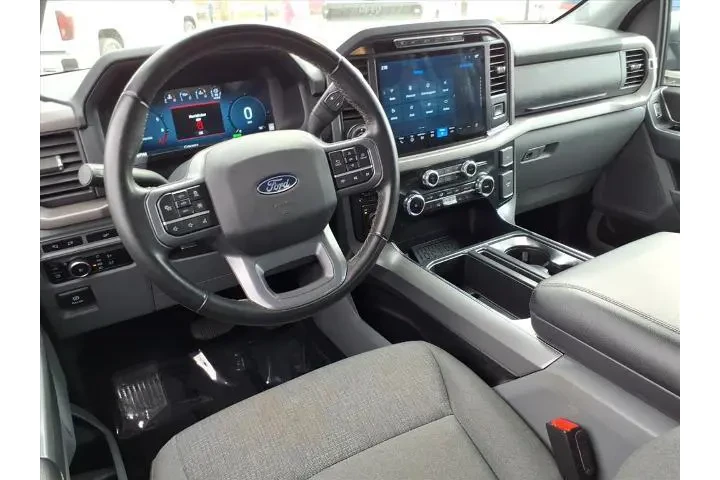 $39988 : Ford F-150 2024 4x4 XLT 4dr image 10