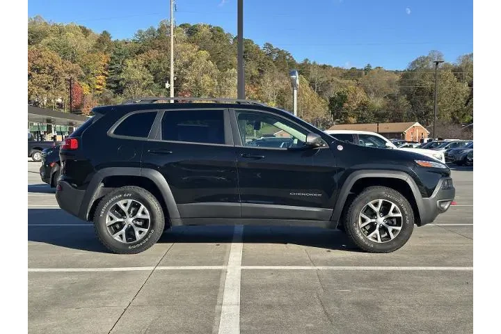 $19999 : Jeep Cherokee 2018 4x4 Trail image 8
