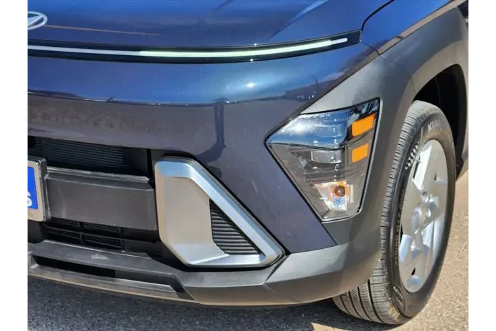 $22500 : Hyundai KONA 2025 AWD SE 4dr image 8