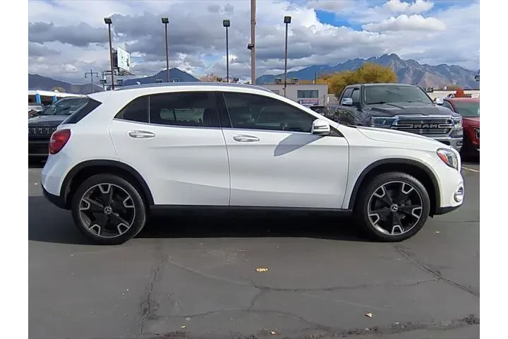 $22999 : Mercedes-Benz GLA 2019 AWD G image 2