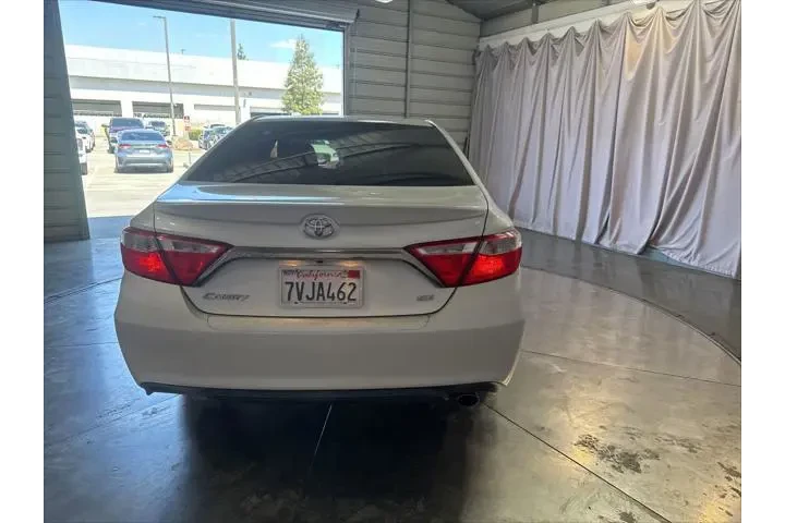 $16499 : Toyota Camry 2017 SE 4dr Sed image 6